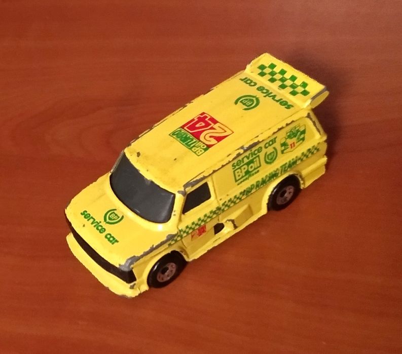 Miniatura vintage - Ford Supervan II - Matchbox