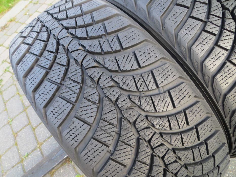 Opony zimowe Kumho 225/45/18 cena za 2 szt.