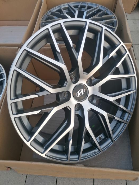 #MA4 Alufelgi R18 5x114,3 Lexus IS: 2005 RX: 2000 NX: 2014