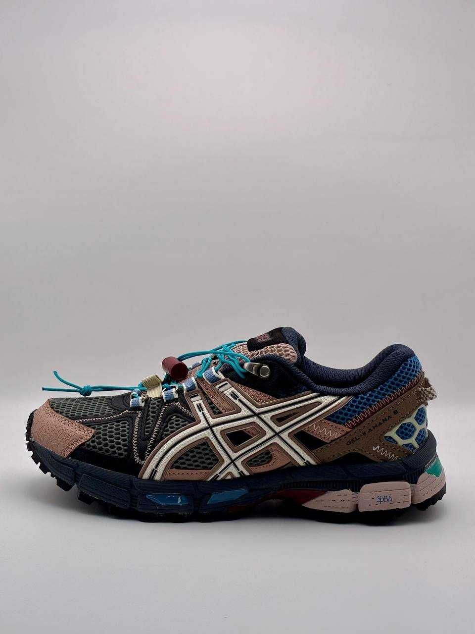 Кросівки жіночі коричнево сині асікс гель кахана asics 37-41 размер