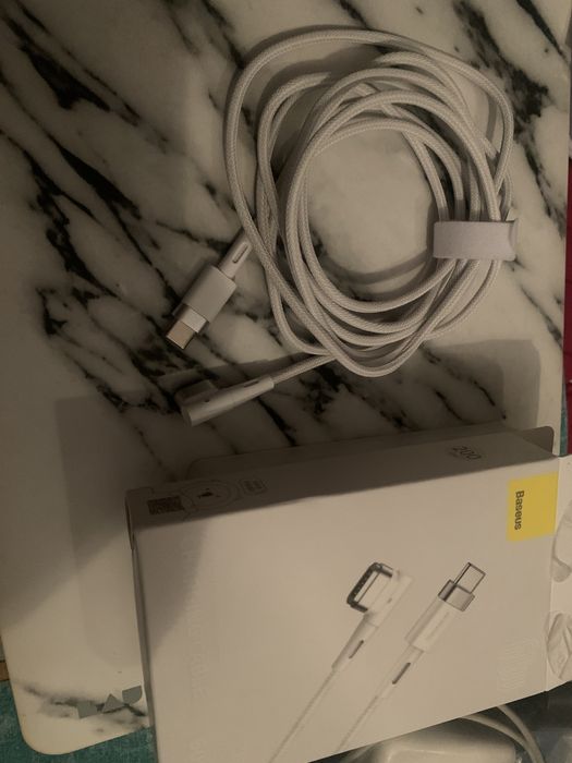 Кабель для зарядки Macbook magnetic charging cable baseus