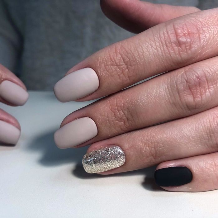 Маникюр педикюр наращивание Соломенка Головка