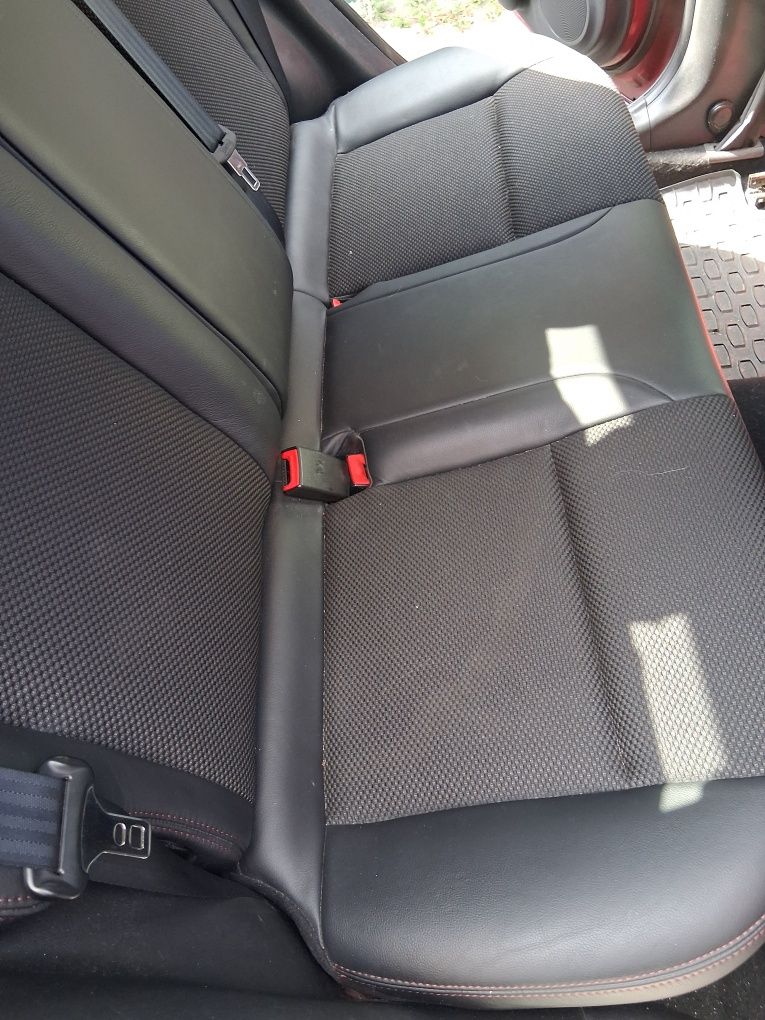 Venda , aceito retoma e faço crédito.ou troco por jeep.