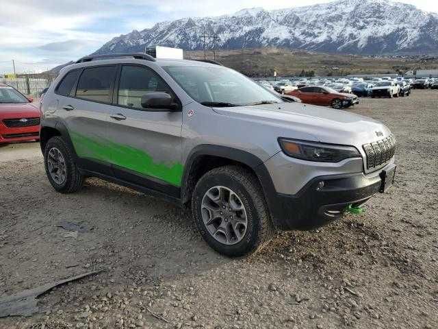 Jeep Cherokee Trailhawk 2021