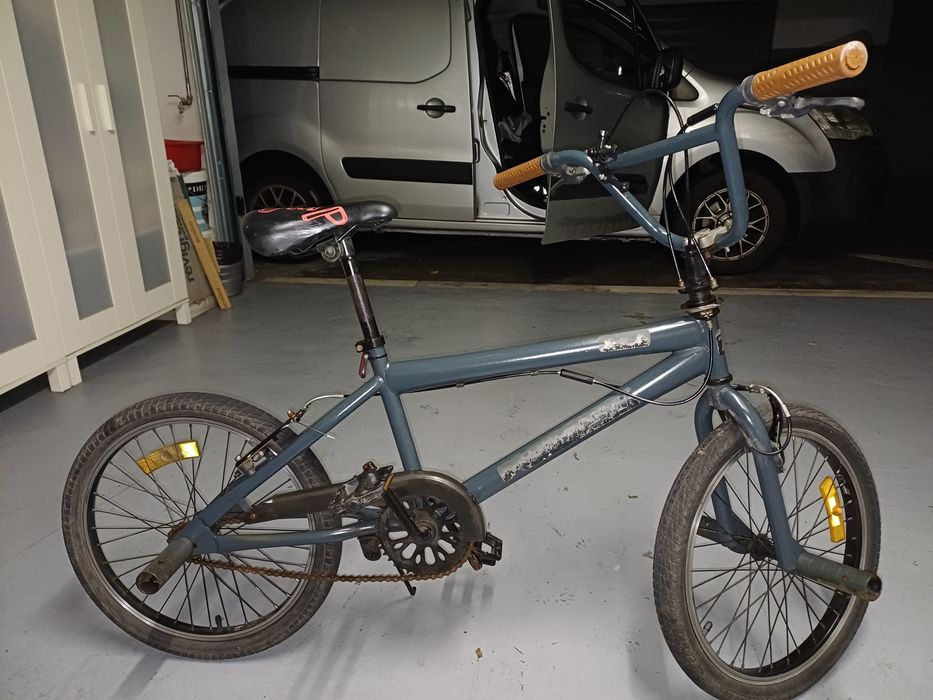 Vendo Bicicleta BMX