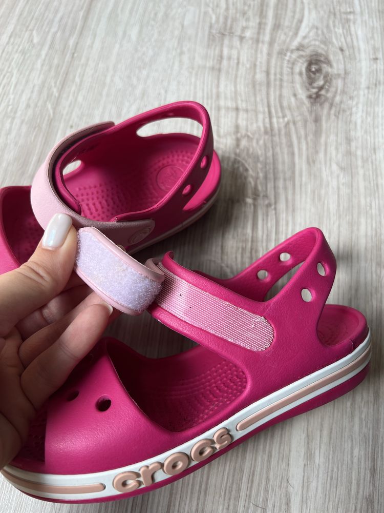 Crocs босоніжки c11