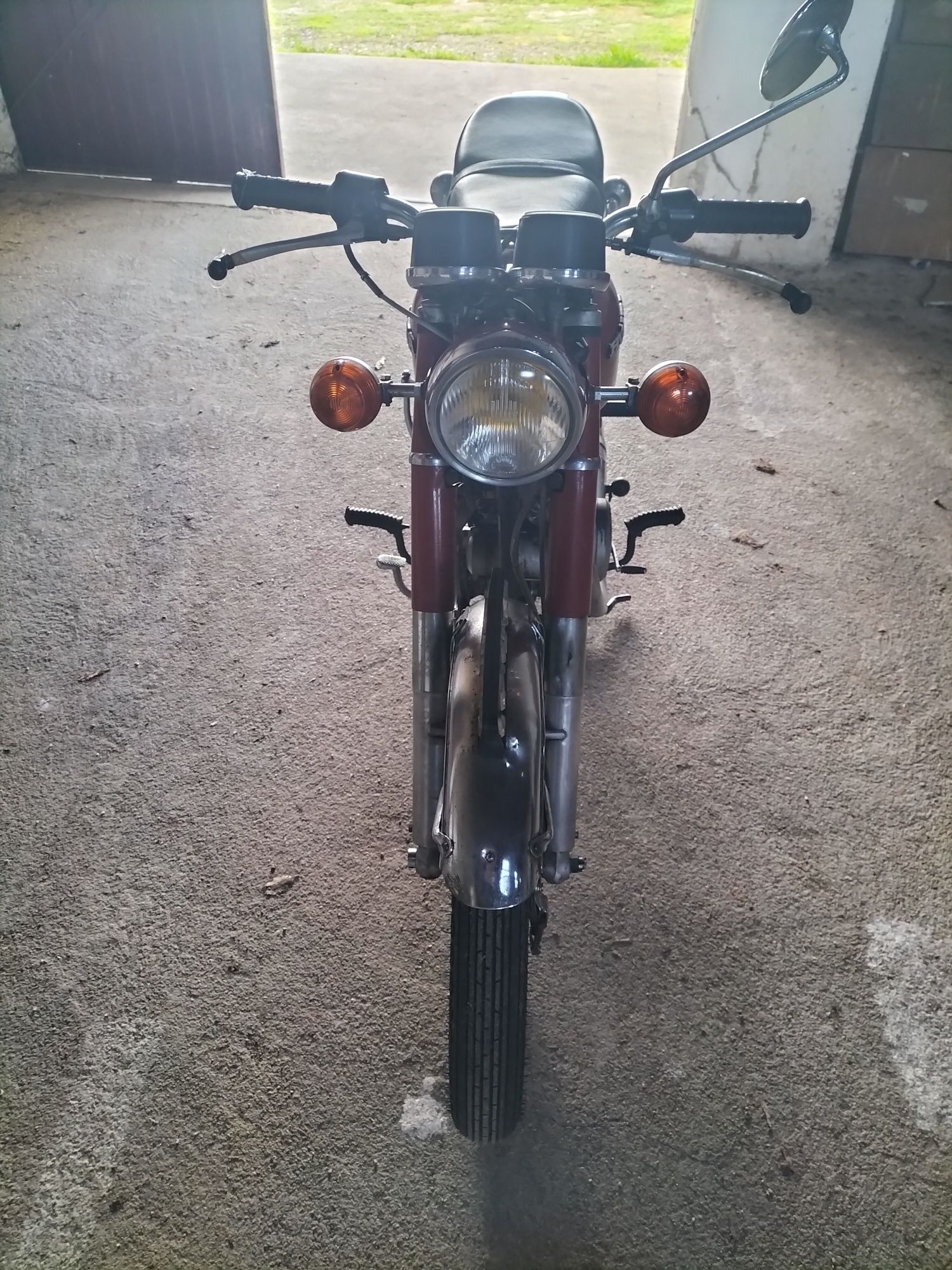 Honda cb 125 k5 .