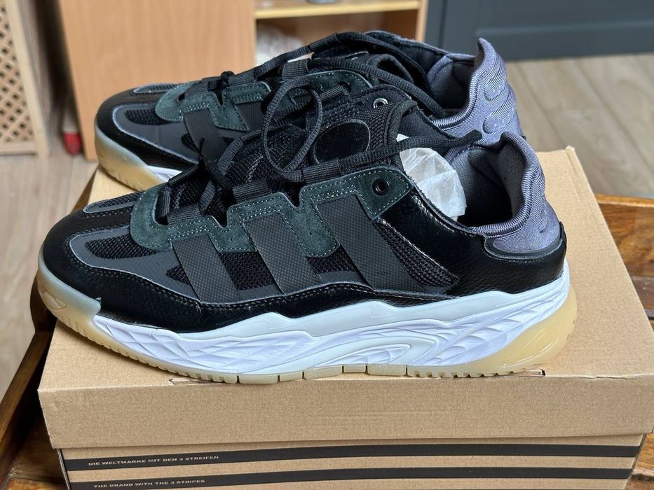 Adidas Niteball Black Cloud White 44