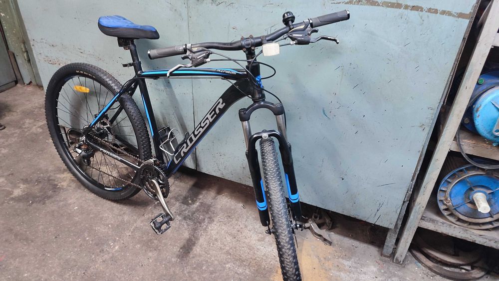 Продам велосипед алюмінієвий Crosser Inspiron 29" рама 22".