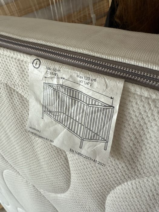 Berço, branco + Colchao de molas ensacadas - 60x120 cm