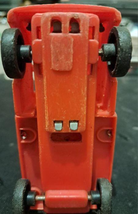 Brinquedo em chapa de Corda Japonês, Fabricado por Yone.