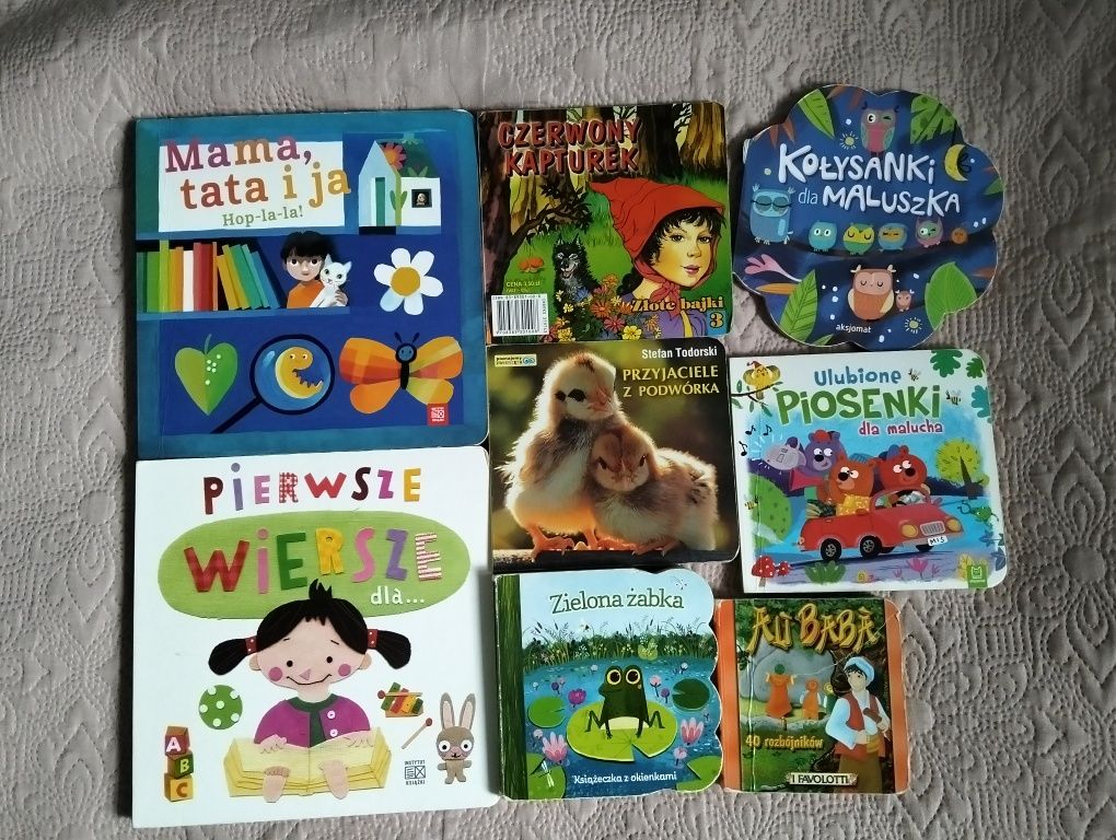 Książeczki dla najmłodszych 8 szt