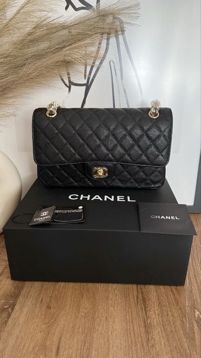 Chanel - nowa, czarna, klasyczna torebka na ramię z metką i pudełkiem