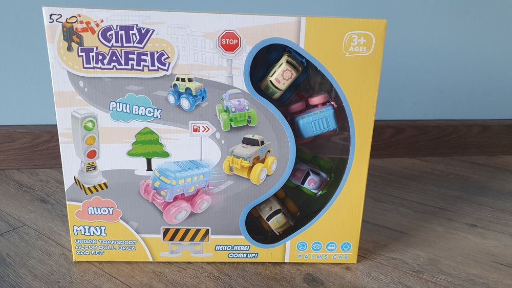 Дитячий авто парк, дитячі машинки, дитяча дорога