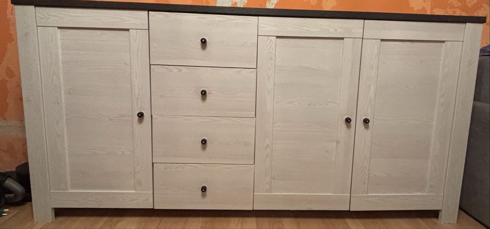 Komoda BRW Antwerpen