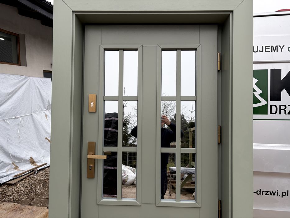 Drzwi zewnętrzne drewniane OD RĘKI Amerykańskie Cała Polska montaż