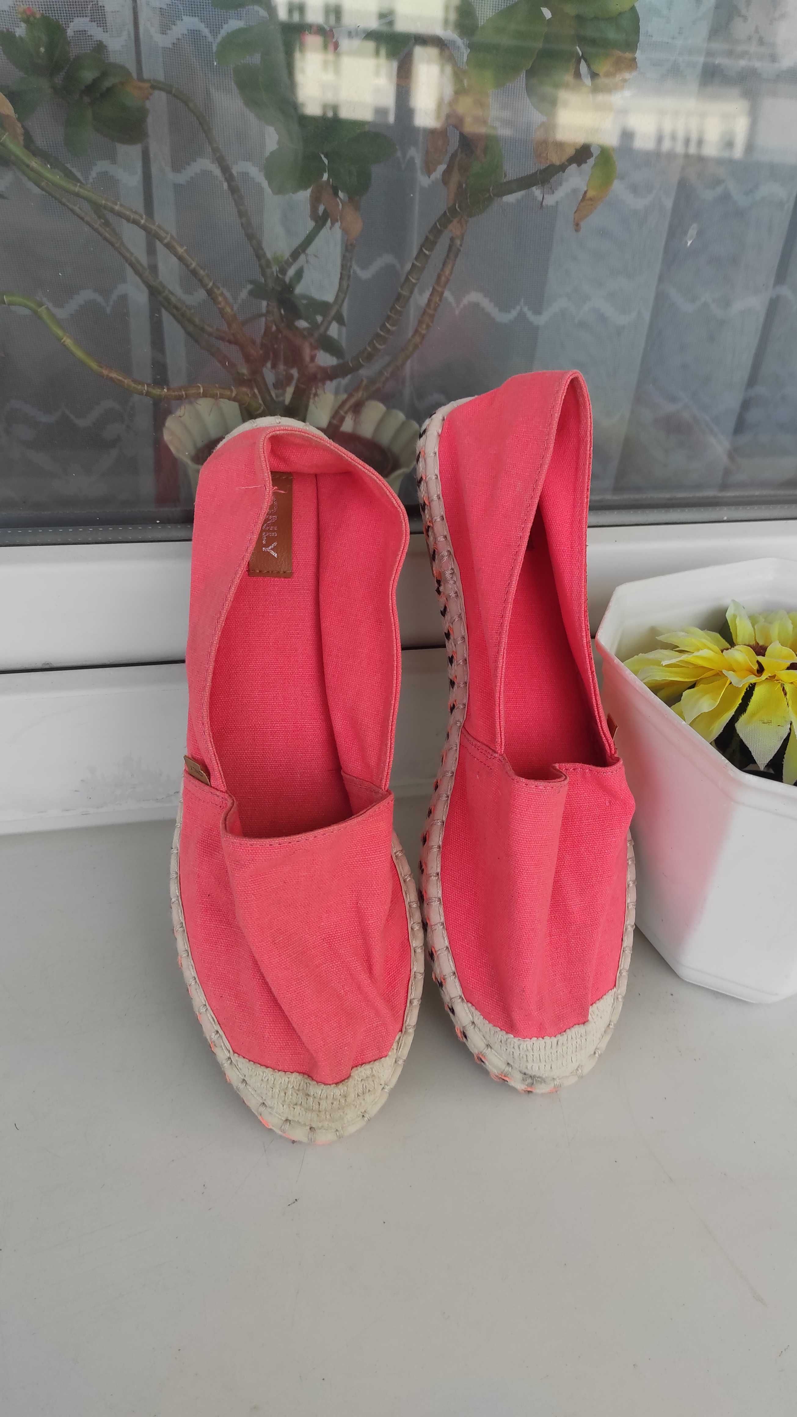 Materiałowe espadryle damskie Only