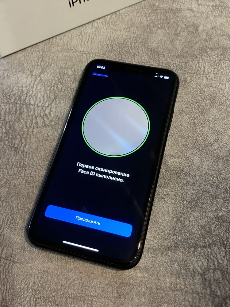 iPhone Xr 64gb родная коробка