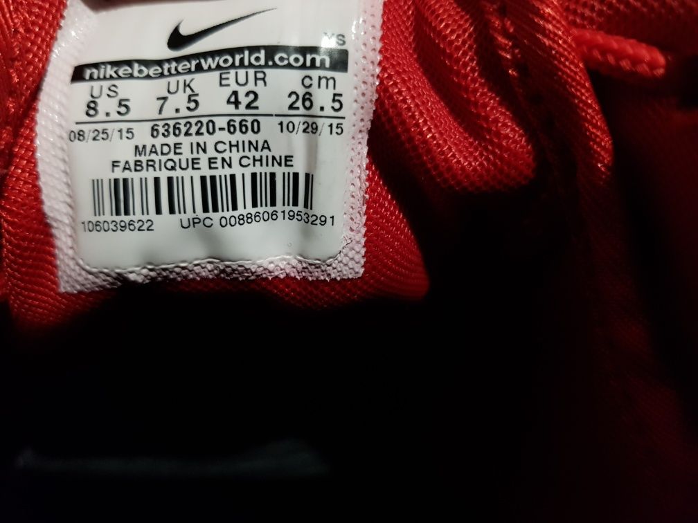 Спортивні кросівки Nike Roshe Run Hyperfuse University Red (42/27 см)