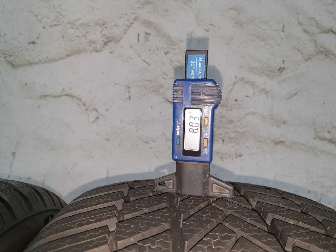 Dwie Opony zimowe Demo 255/55R18 8mm 2022r Bridgestone Blizzak LM005