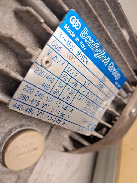 Okazja motoreduktor 0.37kw 4.5obr