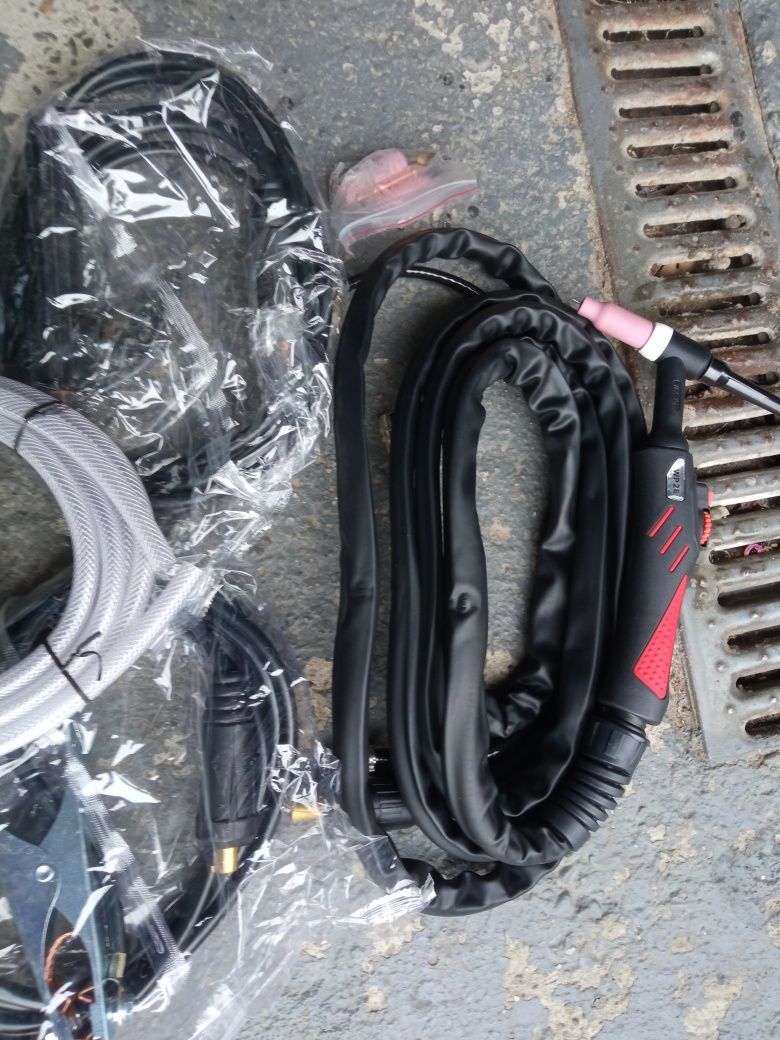 Spawarka HF TIG Arccapitan 200A kable akcesoria