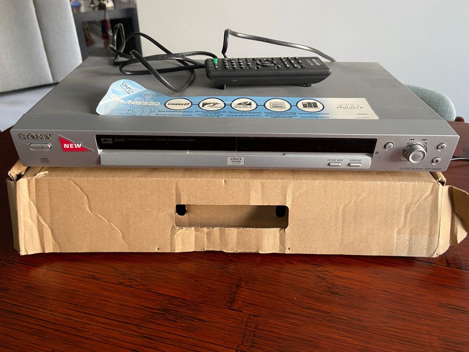 Leitor de DVD Sony DVP NS330