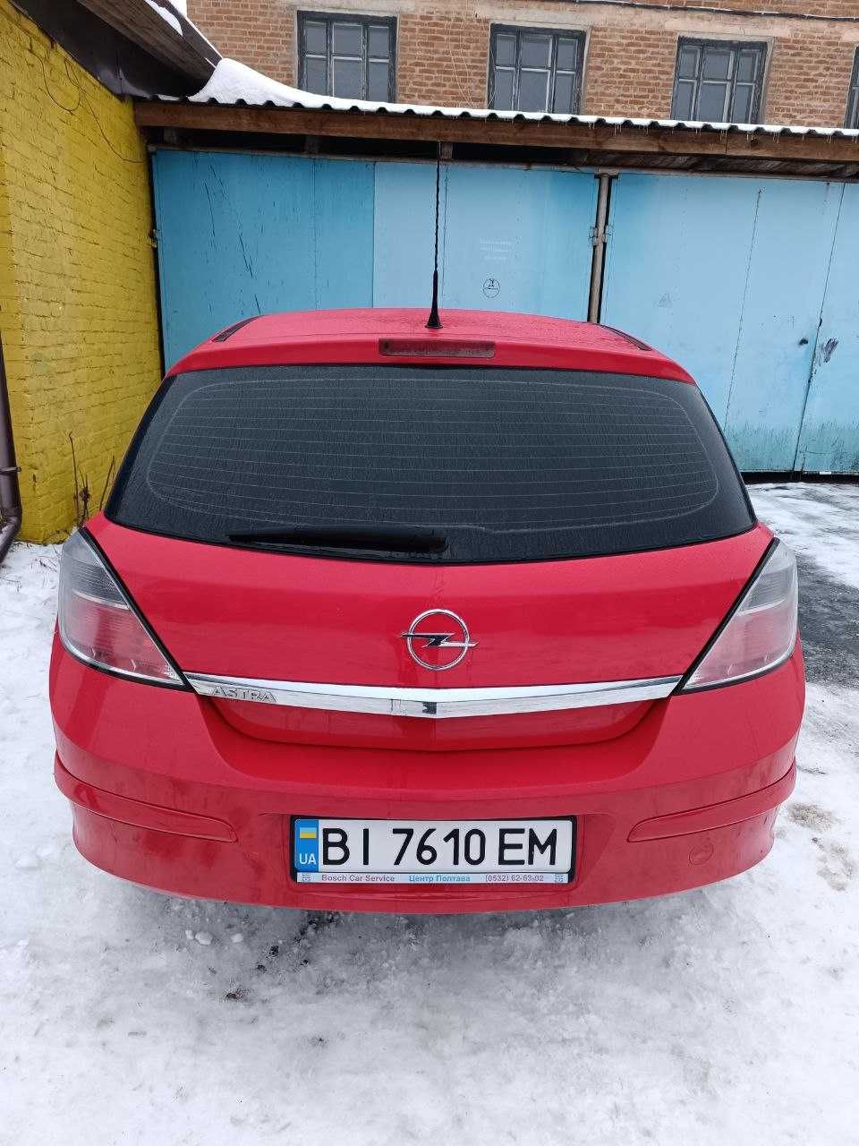 Opel Astra H 2013