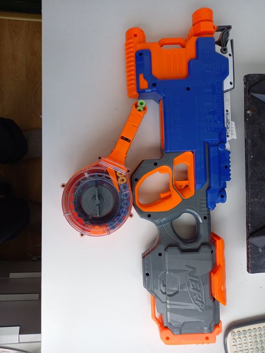 Nerf hyperfire com carregador