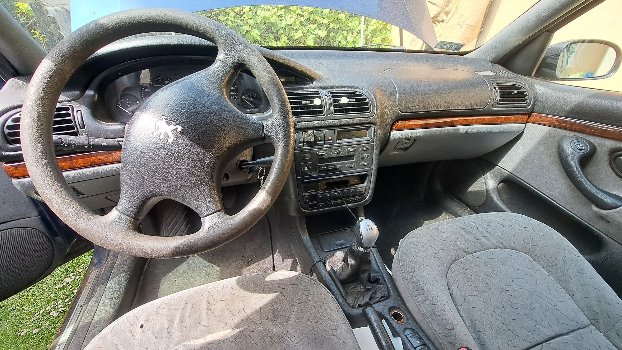 Peugeot 406  2.0 bp+LPG.