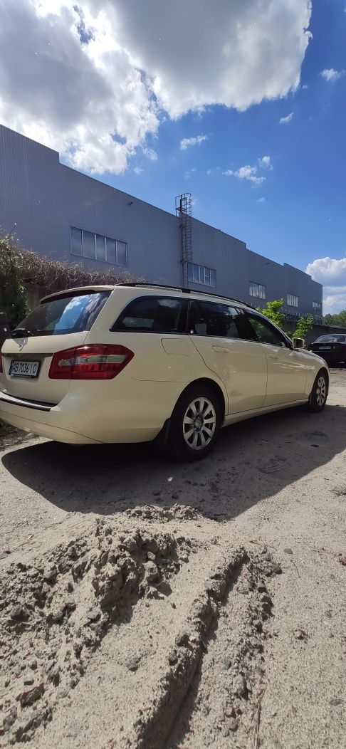 Авто Mercedes-Benz