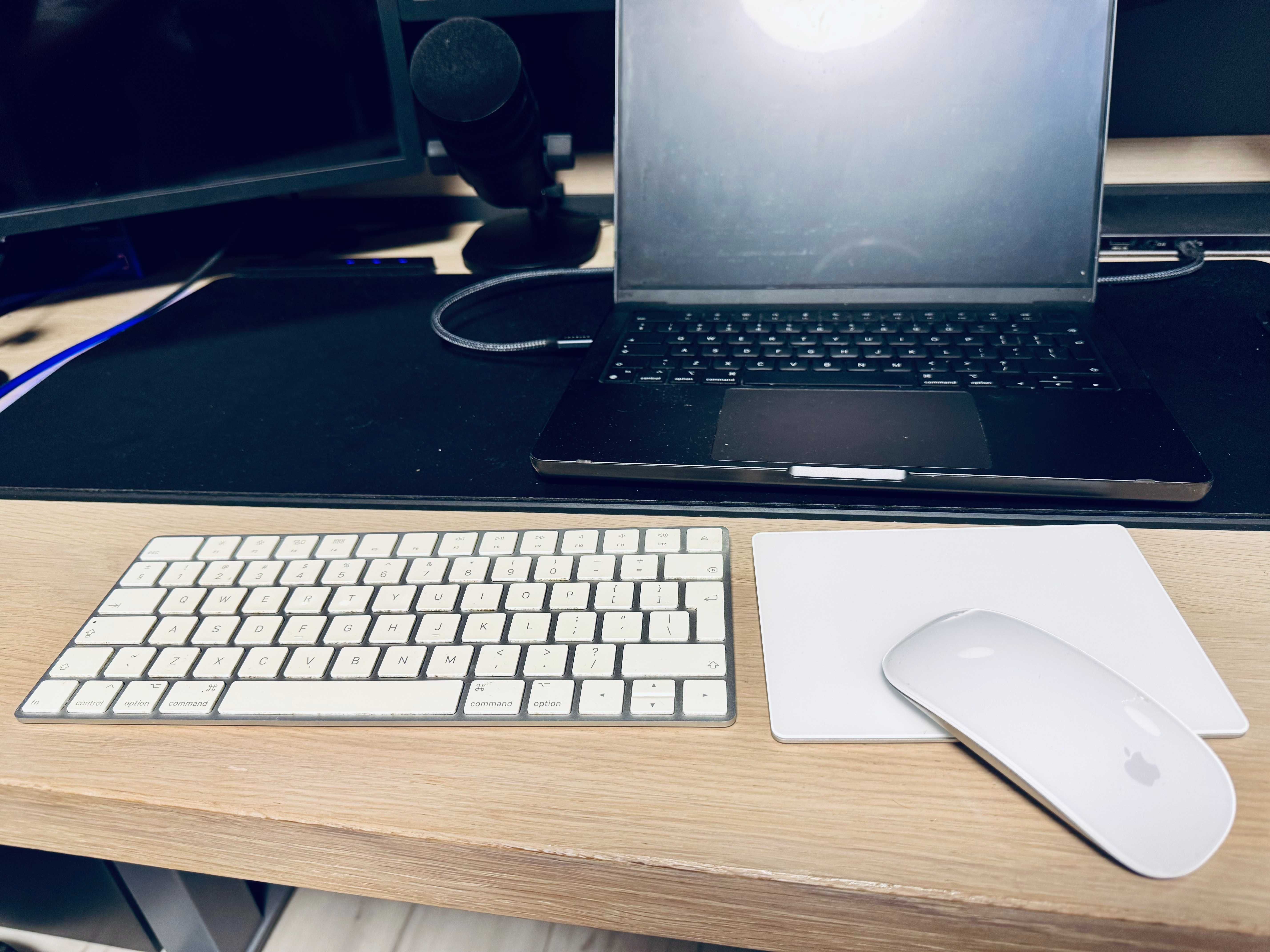 3 x Apple. Apple Magic Keyboard + Mouse + Trackpad White:  jak nowy