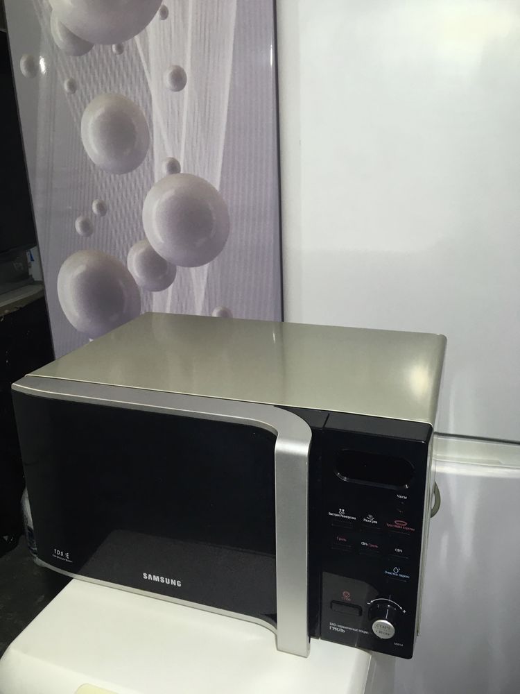 Микроволновая печь Samsung MG23K СВЧ