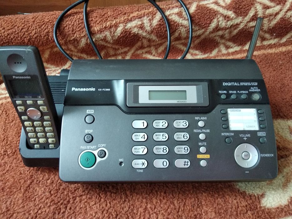 Panasonic Телефон-факс KX-FC966 та KX- F50