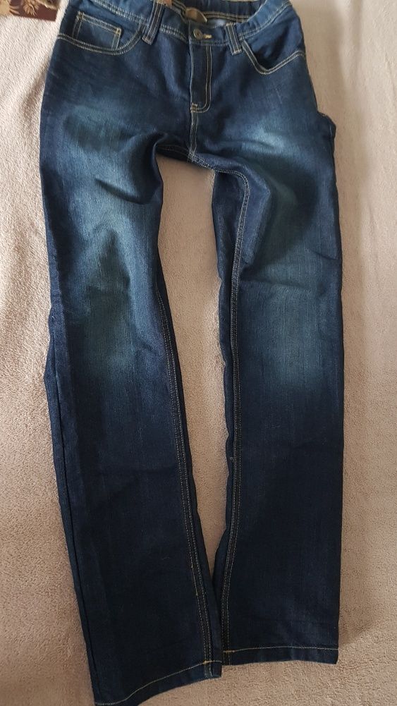 C&A jeansy dżinsy niebieskie przecierane 164 prosta nogawka