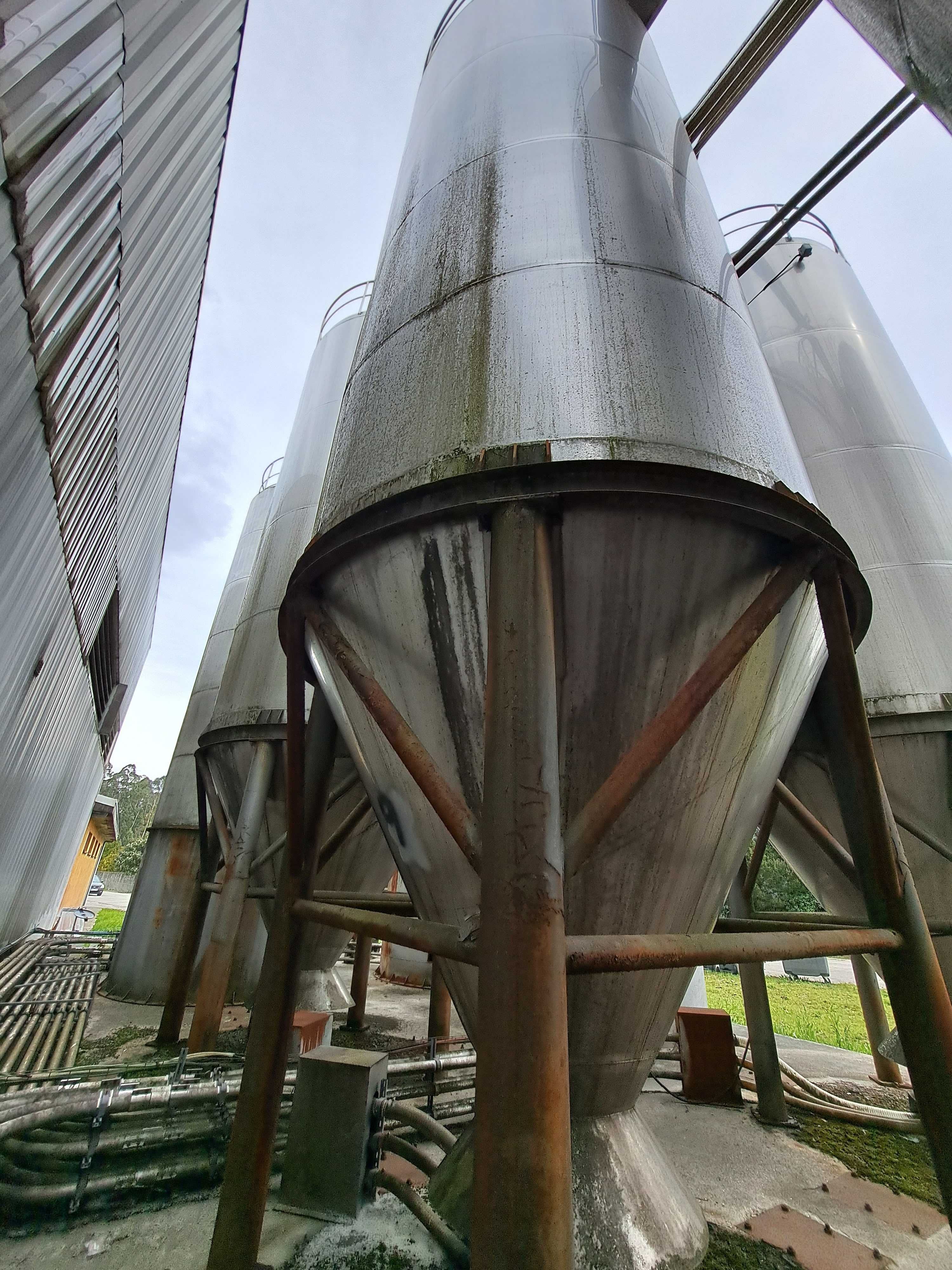 Silo de inox de 50.000 lt