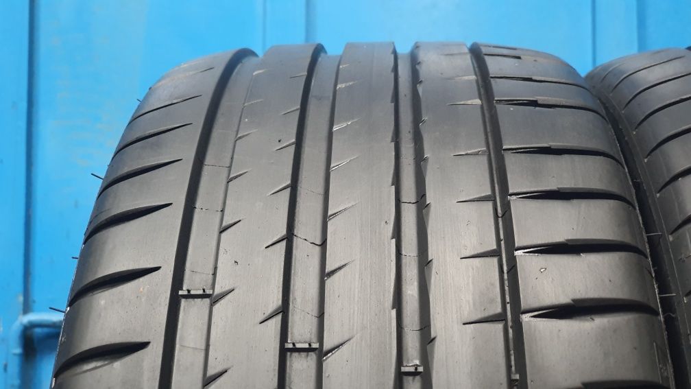 235/35 R19 Opony letnie Michelin Pilot Sport 4S ! Rok 2022