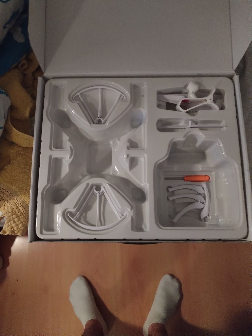 Drone syma x5sw com câmara