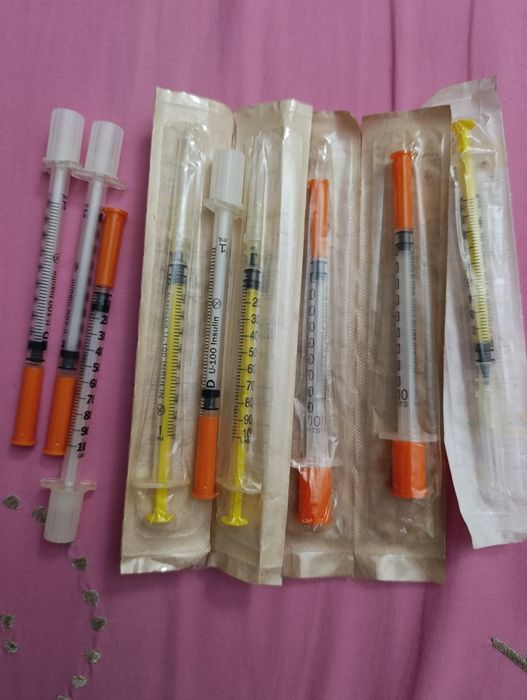 Шприцы инсулиновые