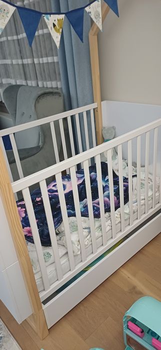 Sprzedam łóżeczko Bellamy Pinette Domek 70x140