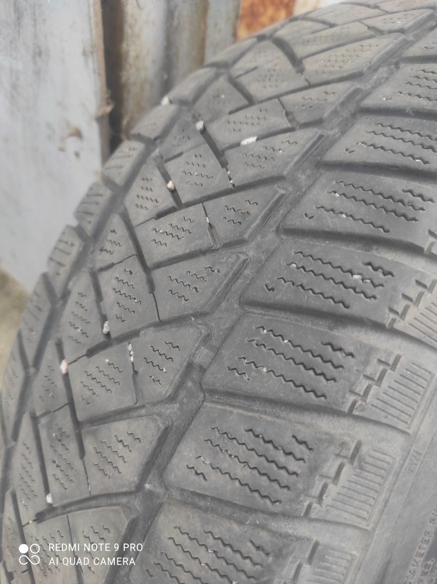 Зимові шини 215/65/16 Dunlop