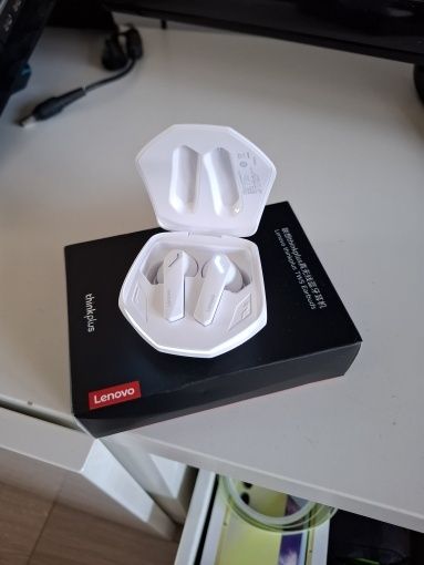 Lenovo Gm2 pro świetny bas,jakość słuchawki Bluetooth.