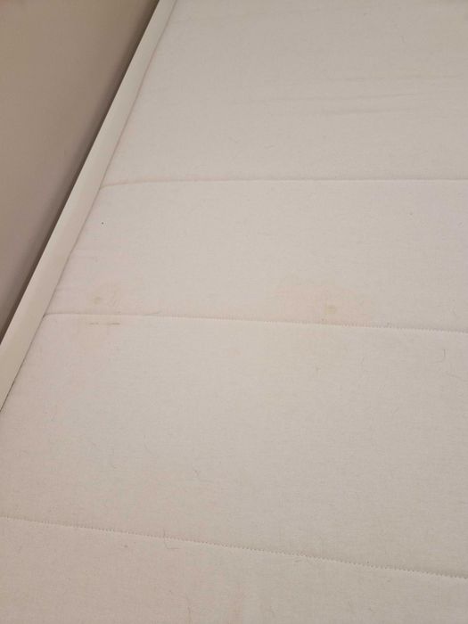 Estrutura de cama MALM, colchão VESTERÖY e Estrado de ripas LINDBÅDEN