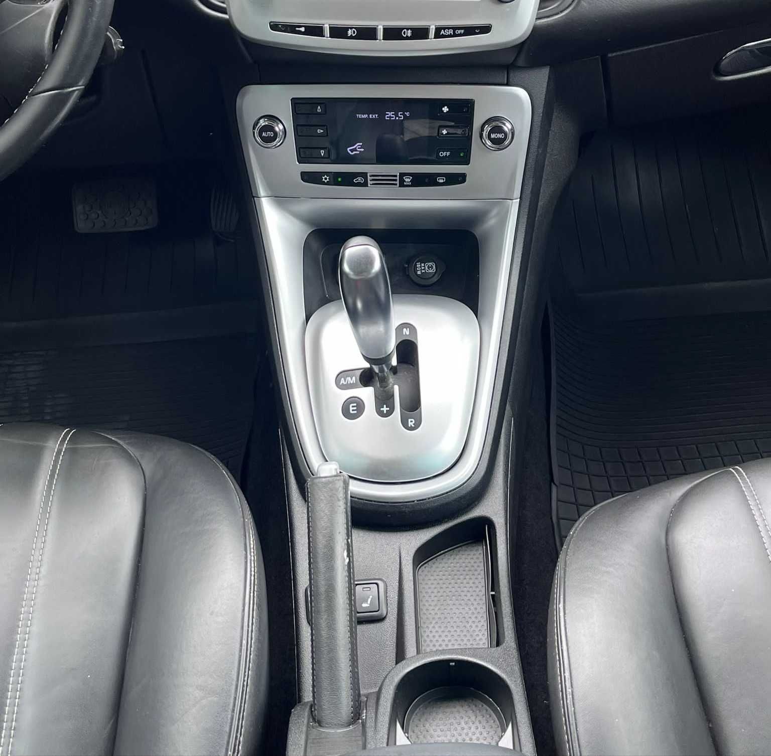 Lancia Delta 1.6 MultiJet automat