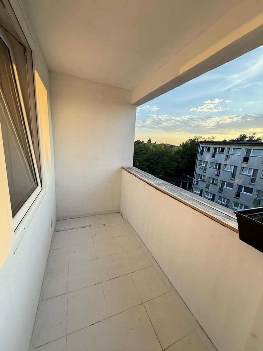 Kompaktowe 2 pokojowe mieszkanie (loggia, klima, kom. lok.) Robotnicza