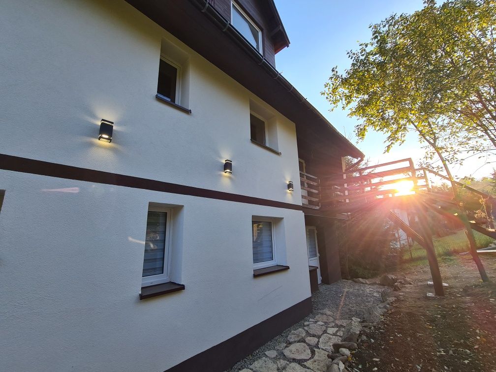 Noclegi Wisła - Apartamenty Willa NaSkarpie | Jacuzzi, Sauna, Basen