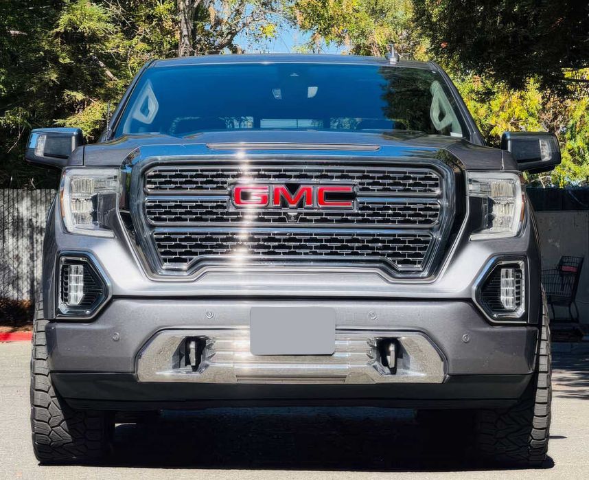 GMC Sierra 1500 Denali      2019