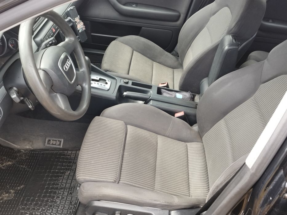 Audi a4b7 2.0Tdi automat