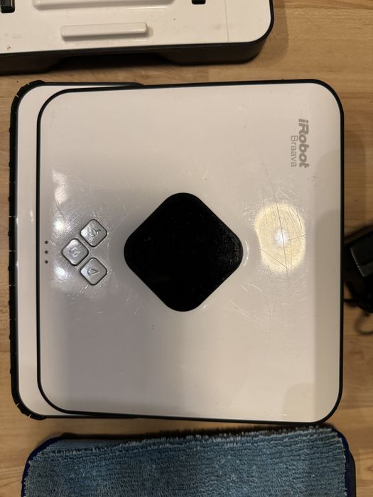 iRobot Brava 390t robot mopujący