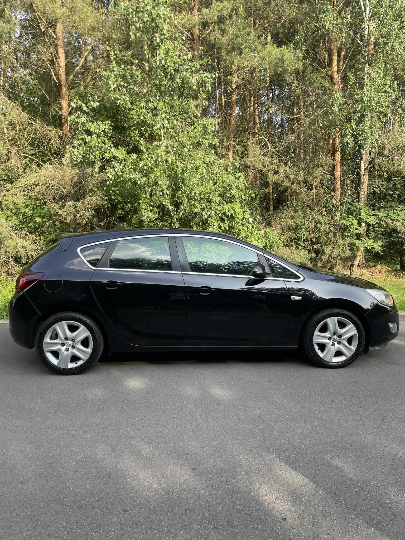 Opel Astra J 1,7 cdti